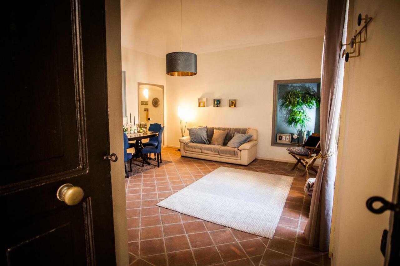 Suite Re Riccardo Caserta Exteriér fotografie